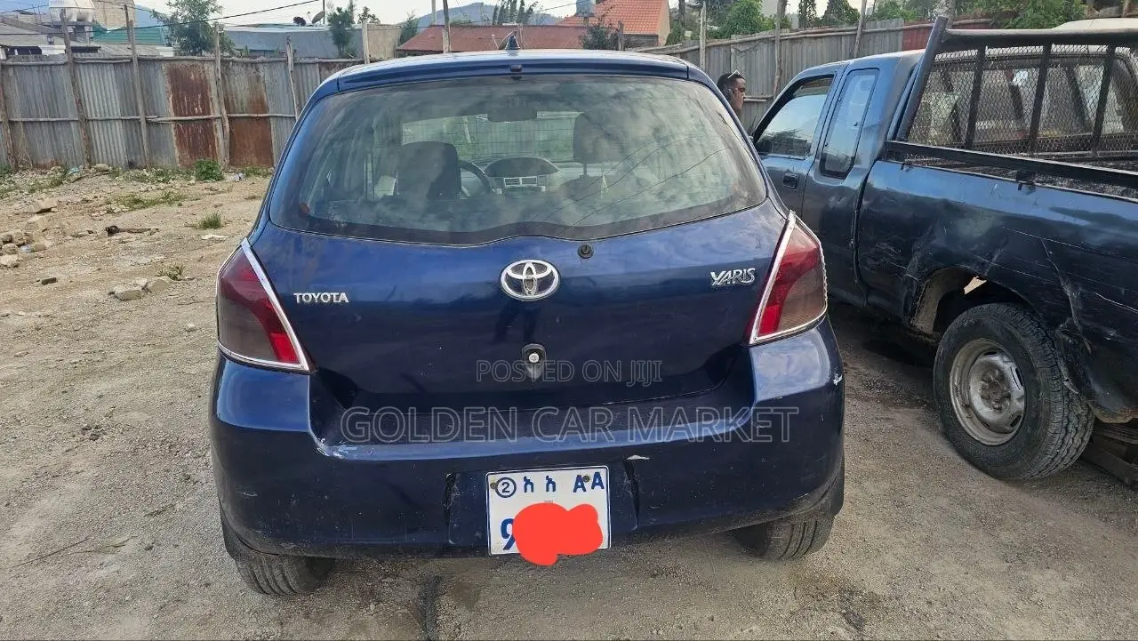 Toyota Yaris 2006 Blue