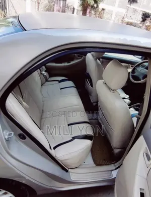 Toyota Corolla 2003 Gold