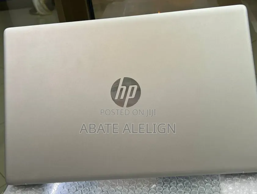 New Laptop HP Stream Notebook 8GB AMD Ryzen 5 SSD 512GB