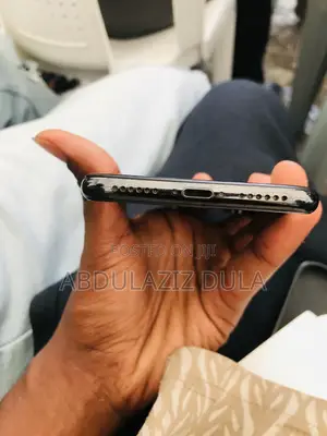 Apple iPhone X 64 GB Black
