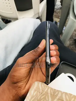 Apple iPhone X 64 GB Black