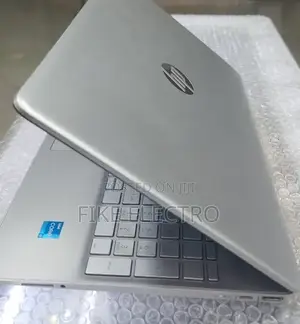 New Laptop HP Stream Notebook 8GB Intel Core i3 SSD 256GB