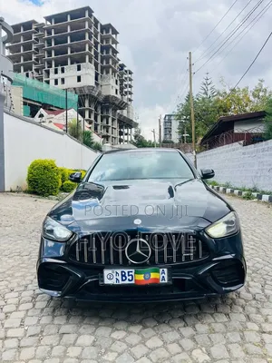 Mercedes-Benz C180 2018 Black