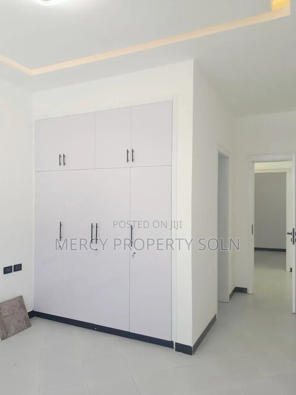 6bdrm House in Bole for sale