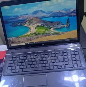 New Laptop HP Pavilion 17 4GB AMD A6 HDD 500GB