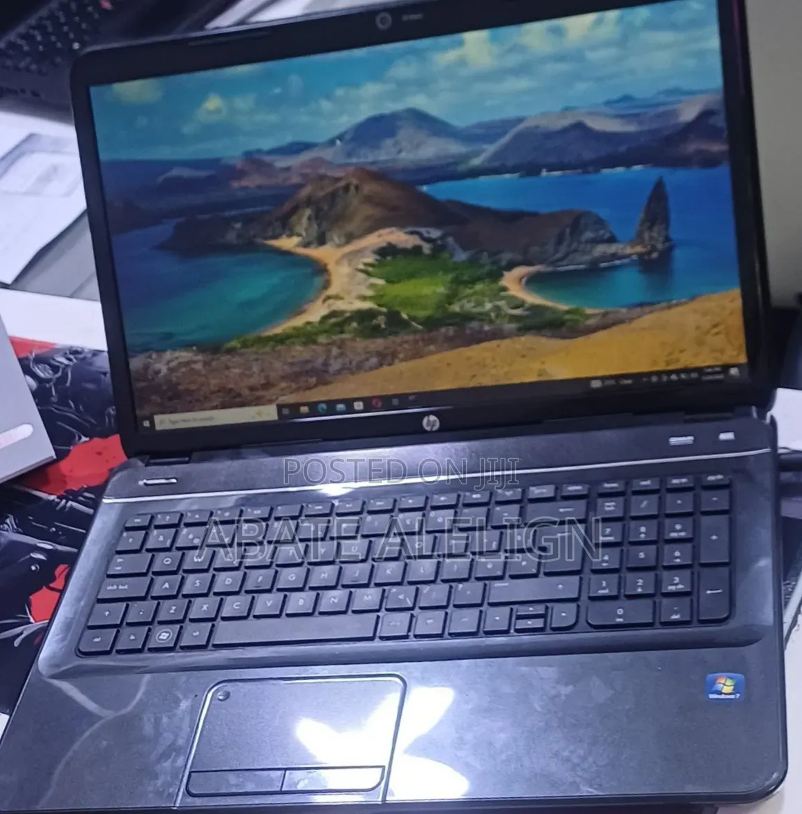 New Laptop HP Pavilion 17 4GB AMD A6 HDD 500GB