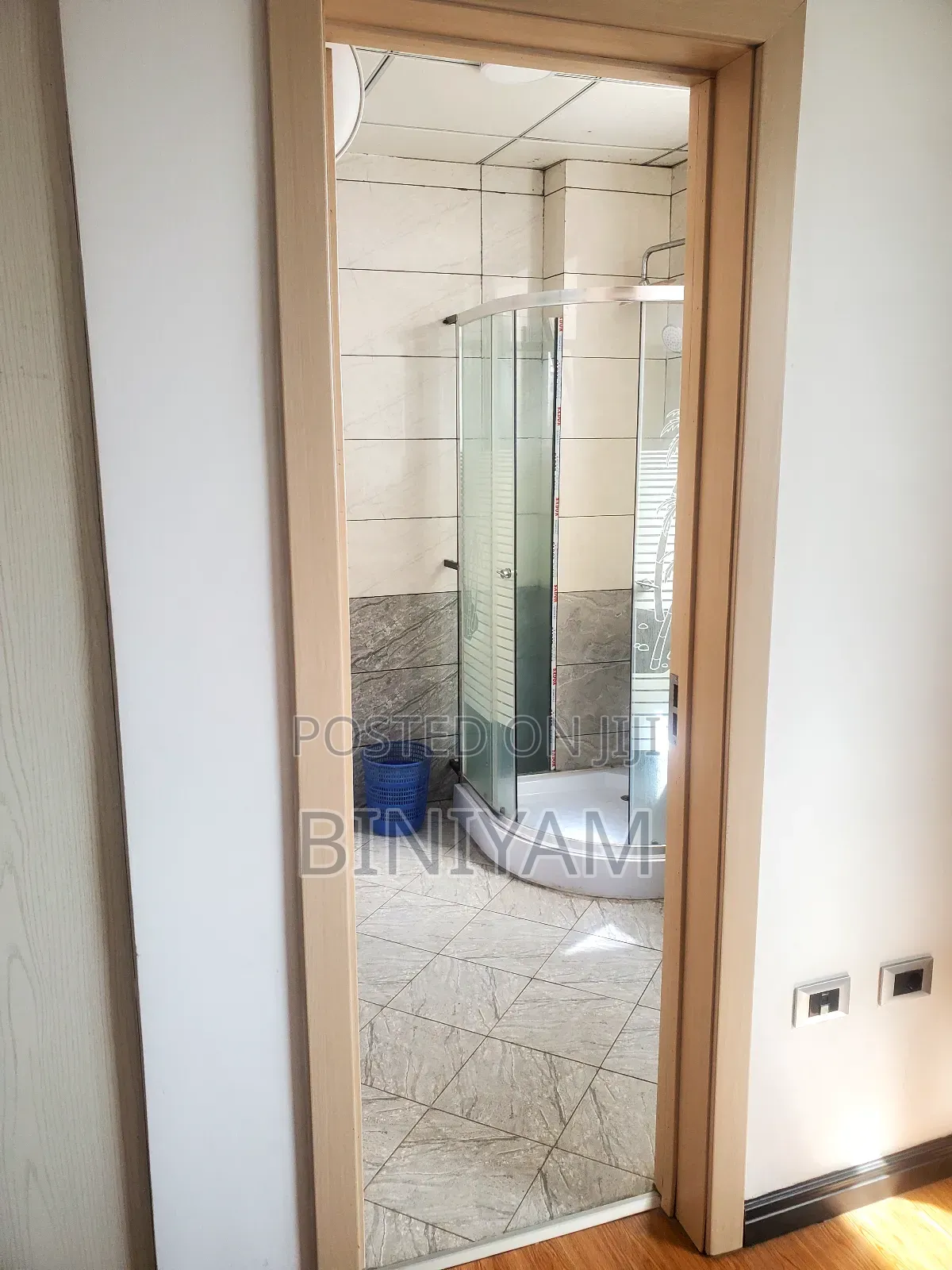 Furnished 2bdrm Apartment in Diaspora Square, Yeka for rent