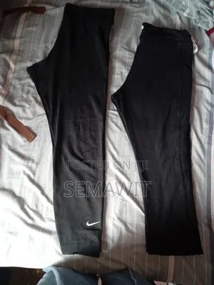 High-Quality Black Sport Leggings/Tights - Excellent Condition