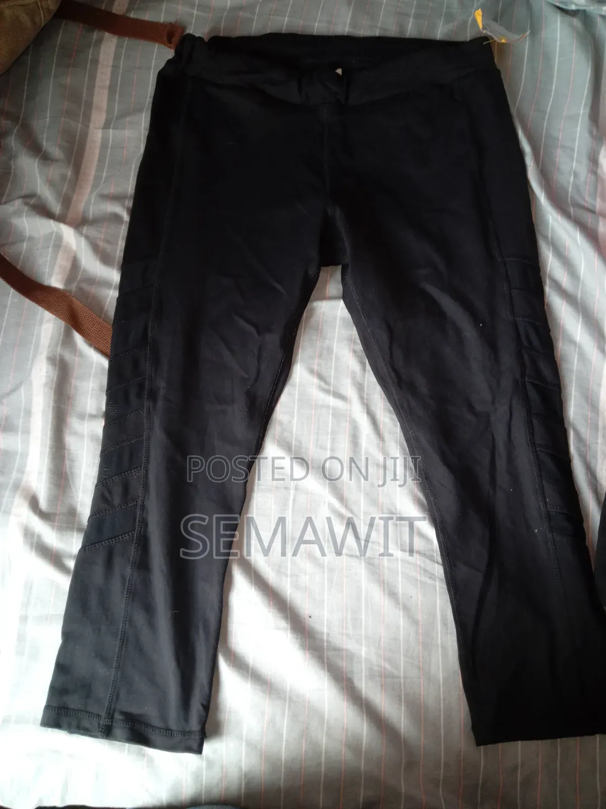 High-Quality Black Sport Leggings/Tights - Excellent Condition