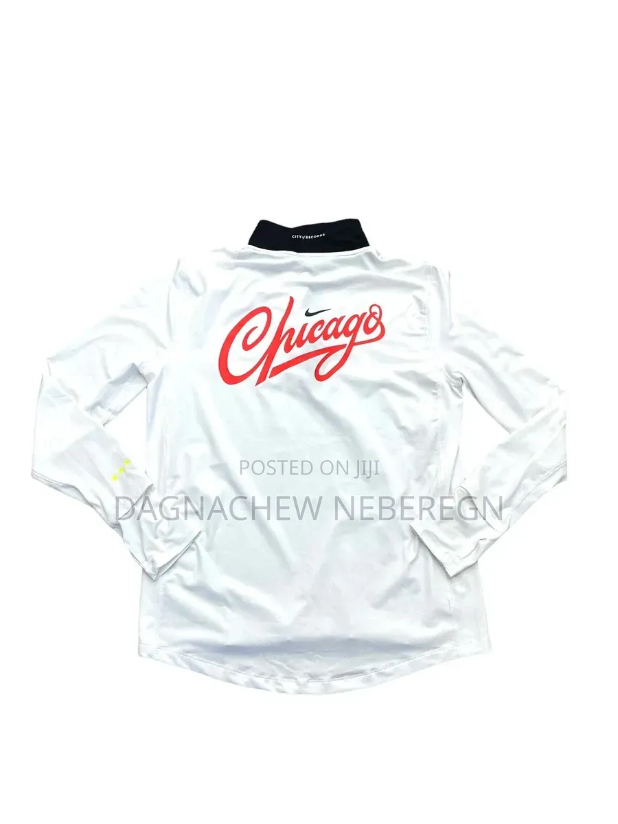 Nike Chicago Marathon Pullover