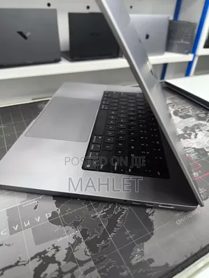New Laptop Apple MacBook Pro 2021 M1 Max 32GB Intel Core i9 SSD 1T