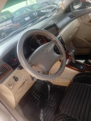 Toyota Corolla 2003 Silver