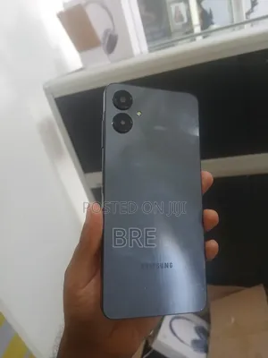 Samsung Galaxy A06 64 GB Blue