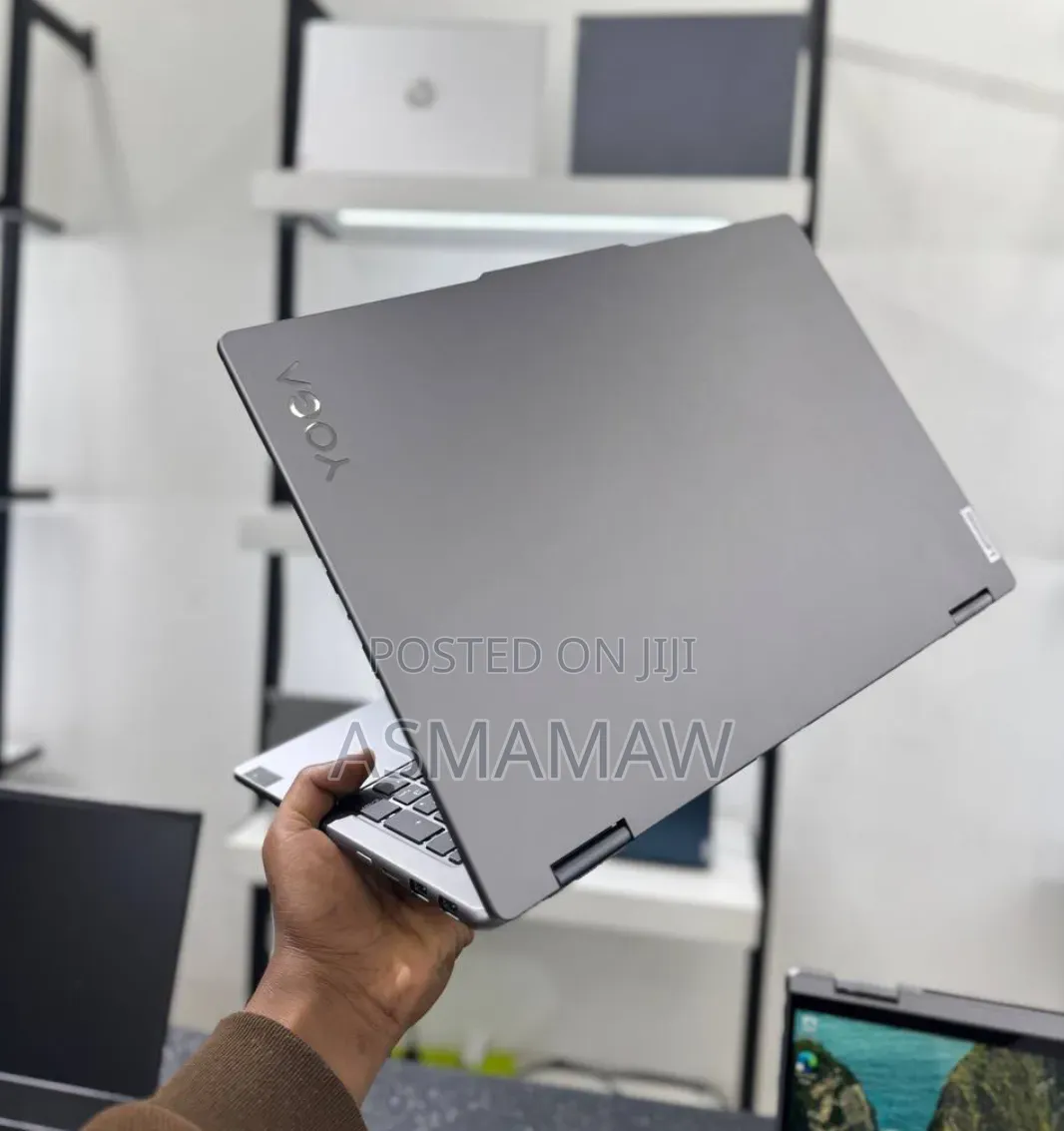 New Laptop Lenovo Yoga 7i 16GB Intel Core i5 SSD 512GB