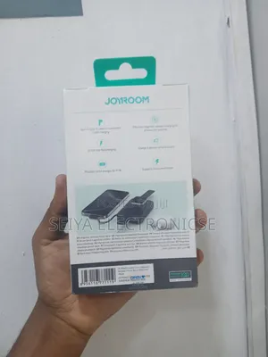 Joyroom Jr-Pbm02 10000mah Magnetic Power Bank, a 3-in-1 Device
