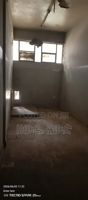 የሚከራይ መጋዝን ለፋብሪካ