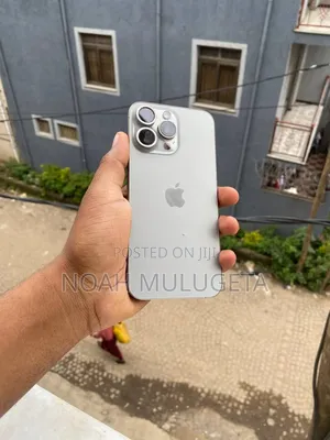 New Apple iPhone 15 Pro Max 256 GB Gray