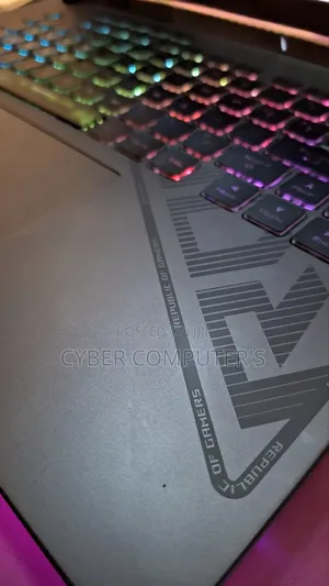 New Laptop Asus ROG Strix G15 16GB Intel Core i9 SSD 1T