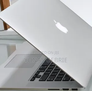 New Laptop Apple MacBook 16GB Intel Core i7 SSD 512GB