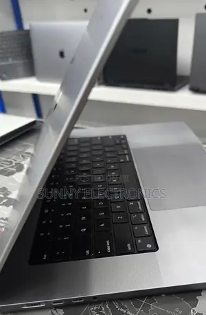 New Laptop Apple MacBook Pro 2021 M1 Max 32GB Apple M1 Max SSD 1T