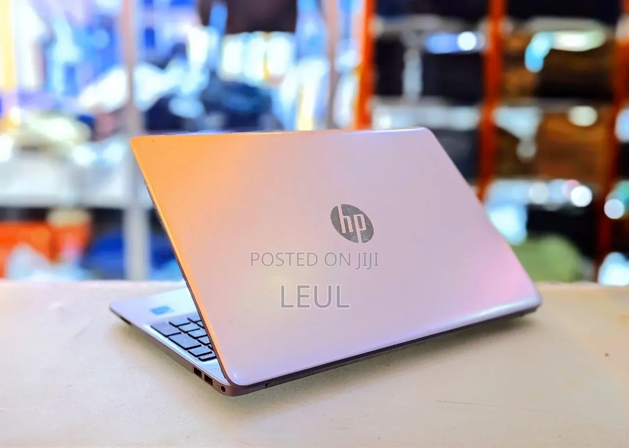 New Laptop HP Stream Notebook 8GB Intel Core i5 HDD 1T