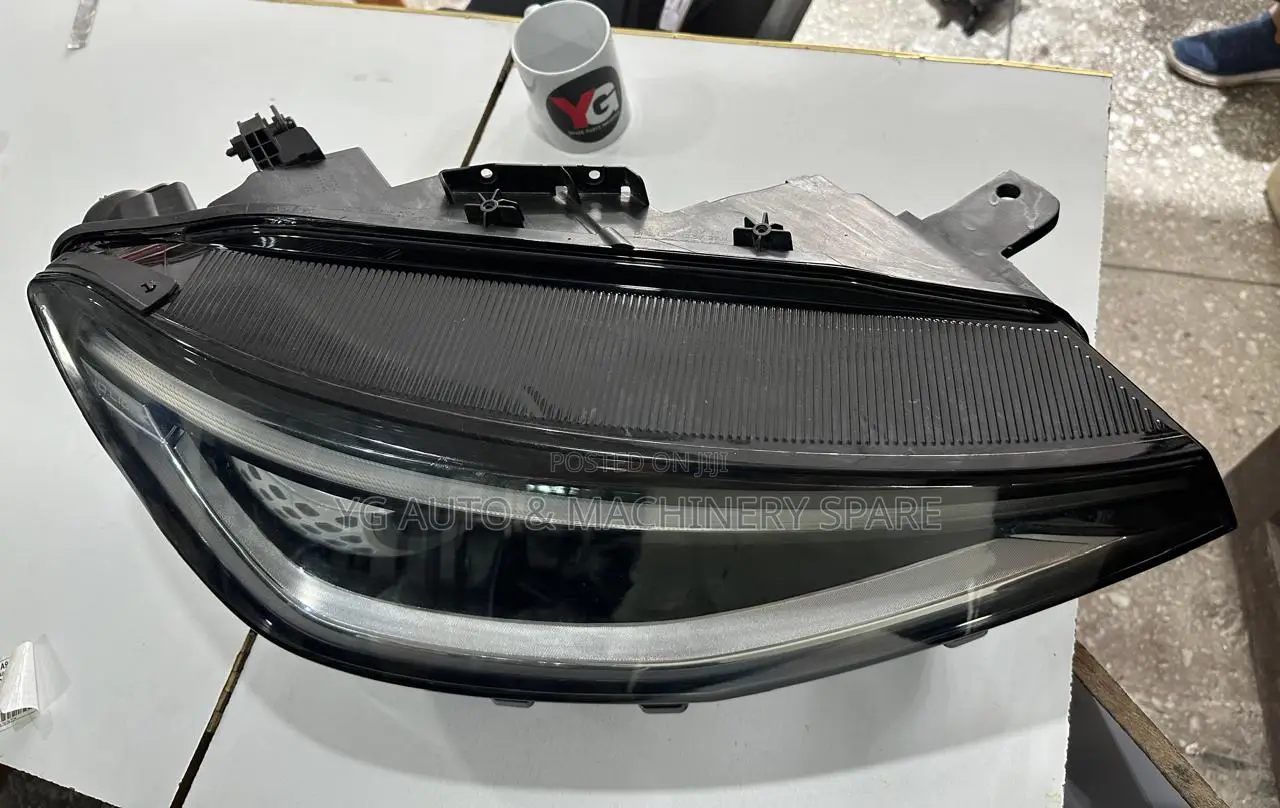 Used Original Oem Volkswagon Id4 RHS Head Lamp
