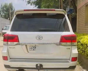 Toyota Land Cruiser 2014 Off white