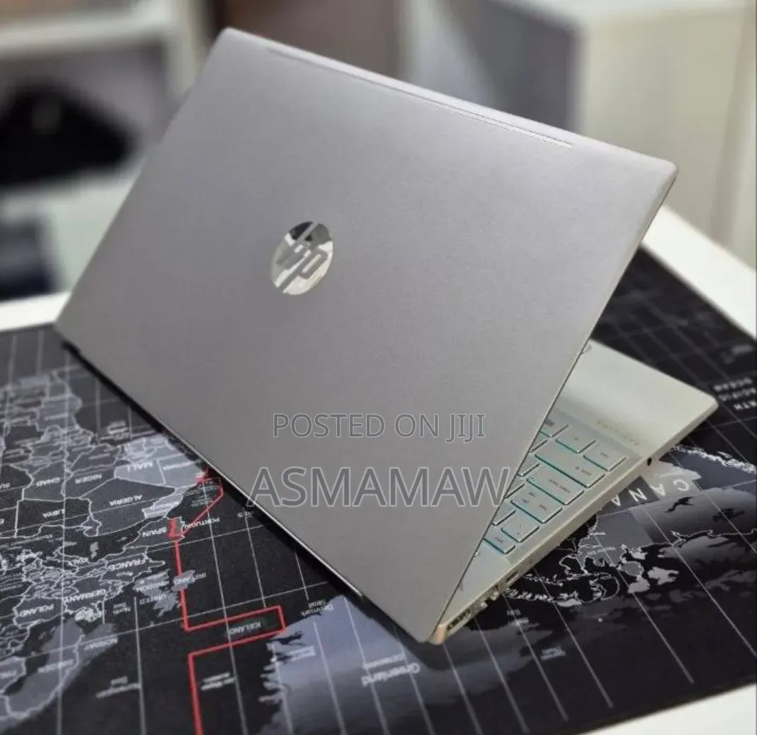 New Laptop HP Pavilion 15 8GB Intel Core i5 SSD 256GB