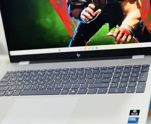 New Laptop HP OmniBook 7 16" 16GB Intel Core 7 SSD 1T