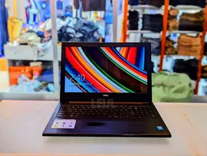 Laptop Dell Vostro 1014 4GB Intel Core i5 HDD 500GB