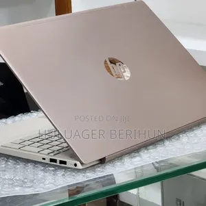 New Laptop HP Pavilion 15 8GB Intel Core i5 SSD 512GB