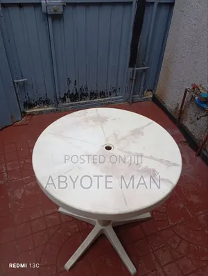 Cafe Table