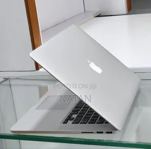 New Laptop Apple MacBook Pro 2015 16GB Intel Core i7 SSD 512GB