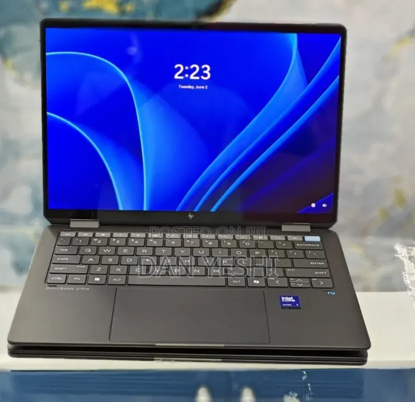 New Laptop HP OmniBook Ultra Flip 14" 16GB Intel Core Ultra 7 SSD 1T