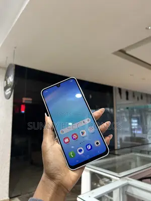 New Samsung Galaxy M17 5G 128 GB