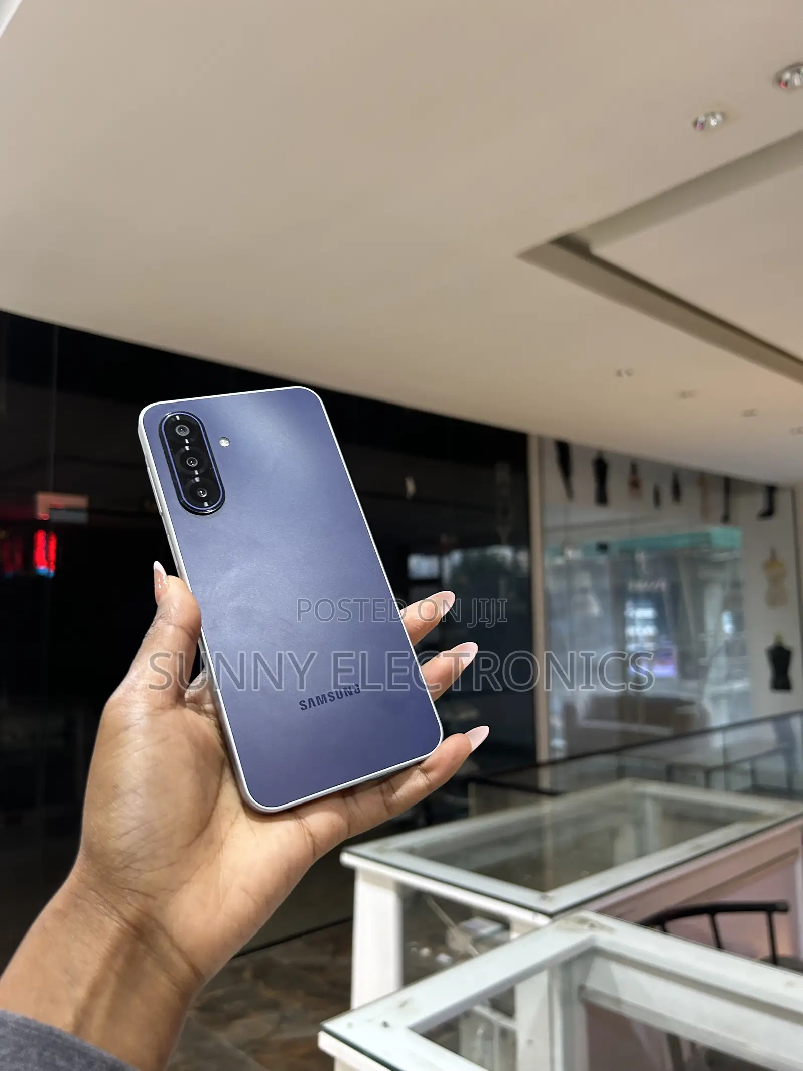 New Samsung Galaxy M17 5G 128 GB
