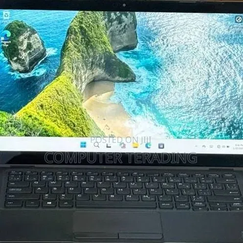 New Laptop Dell Latitude 5300 8GB Intel Core i7 SSD 256GB