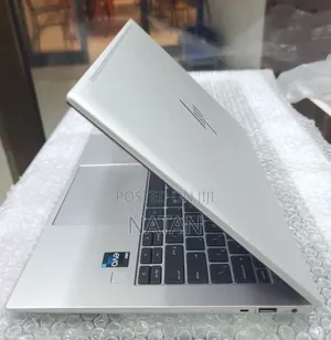 New Laptop HP EliteBook 840 G9 16GB Intel Core i7 SSD 512GB