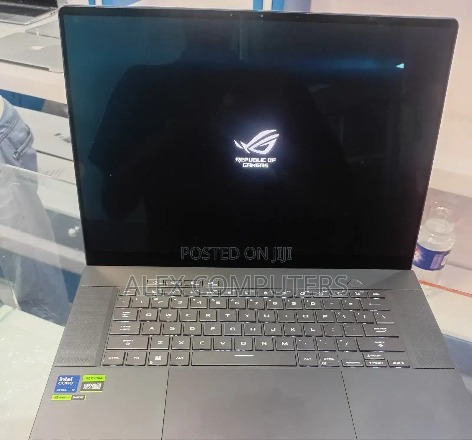 New Laptop Asus ROG Zephyrus G15 16GB Intel Core Ultra 9 SSD 1T