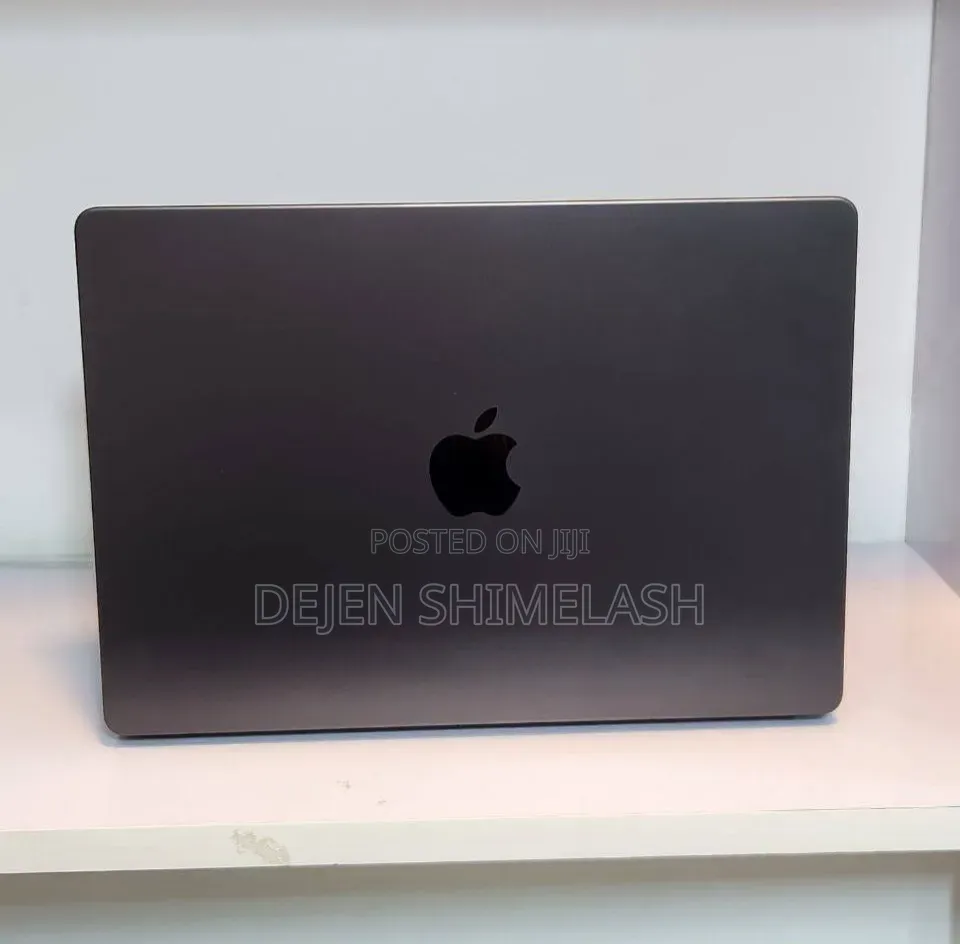 New Laptop Apple MacBook Pro 2025 M5 16GB Apple M5 Pro SSD 1T