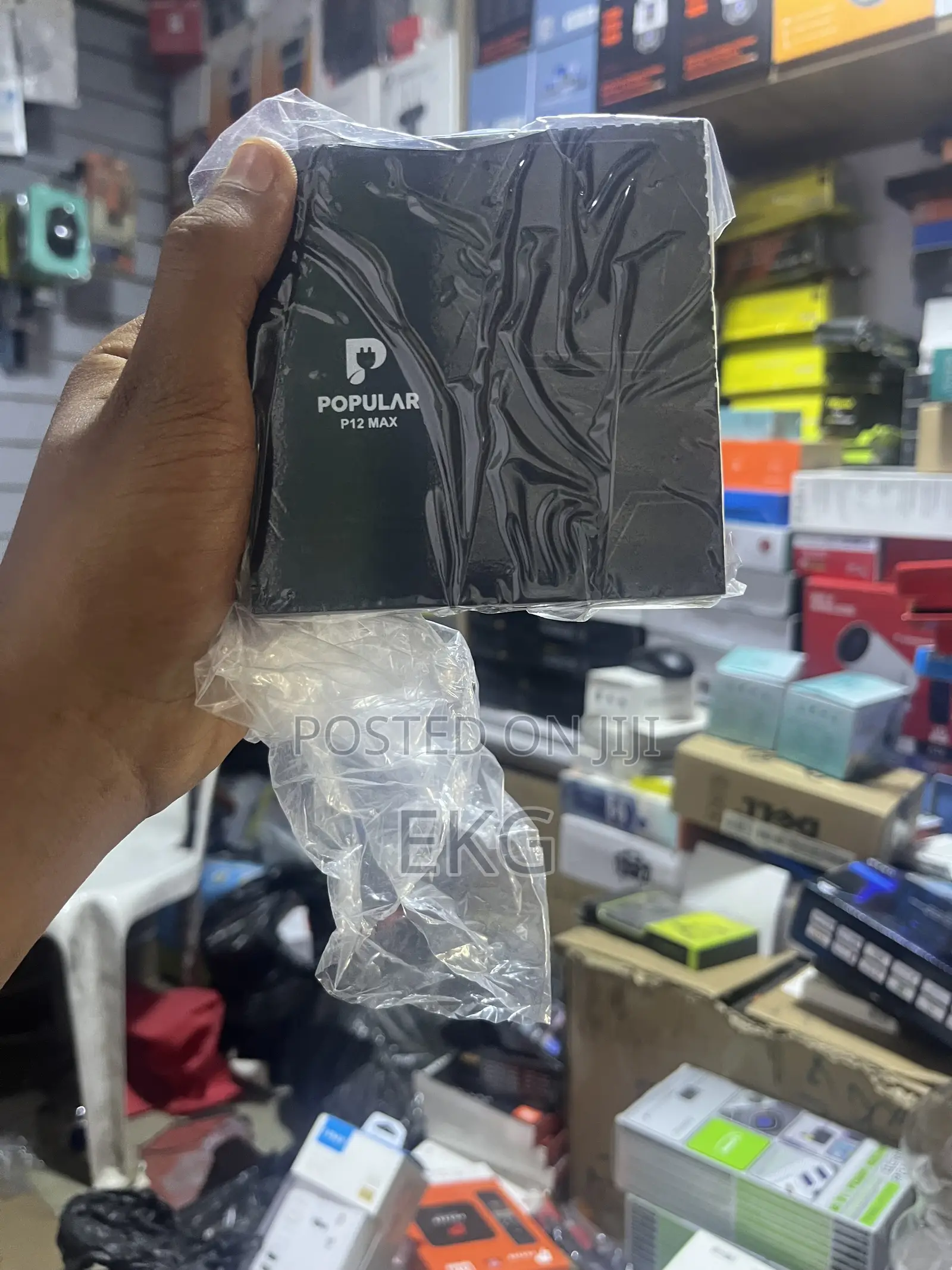 Popular P12 Android Tv Box ( ቲቪ ስማርት ማድረጊያ Box)
