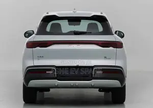 Byd Yuan Up Rear Bumper (የዉሃላ ፓራወልት ) Ashe Ev Spare