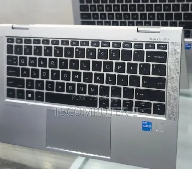 New Laptop HP EliteBook x360 1030 G8 16GB Intel Core i5 SSD 512GB