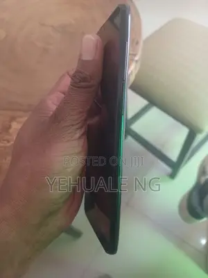 Samsung Galaxy A30 64 GB Black