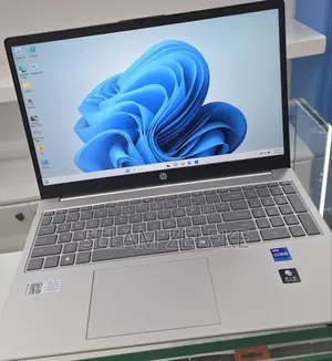 New Laptop HP 16GB Intel Core i7 SSD 1T
