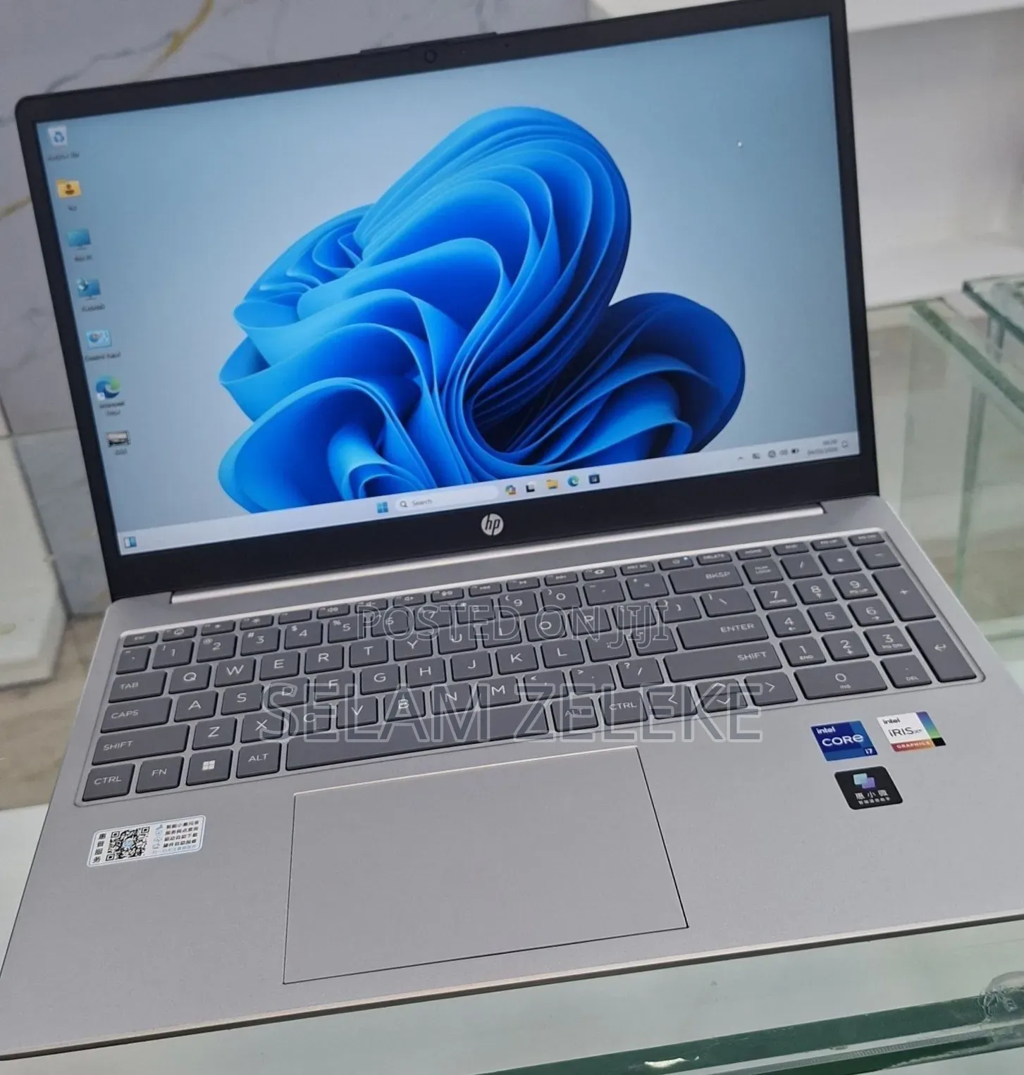 New Laptop HP 16GB Intel Core i7 SSD 1T