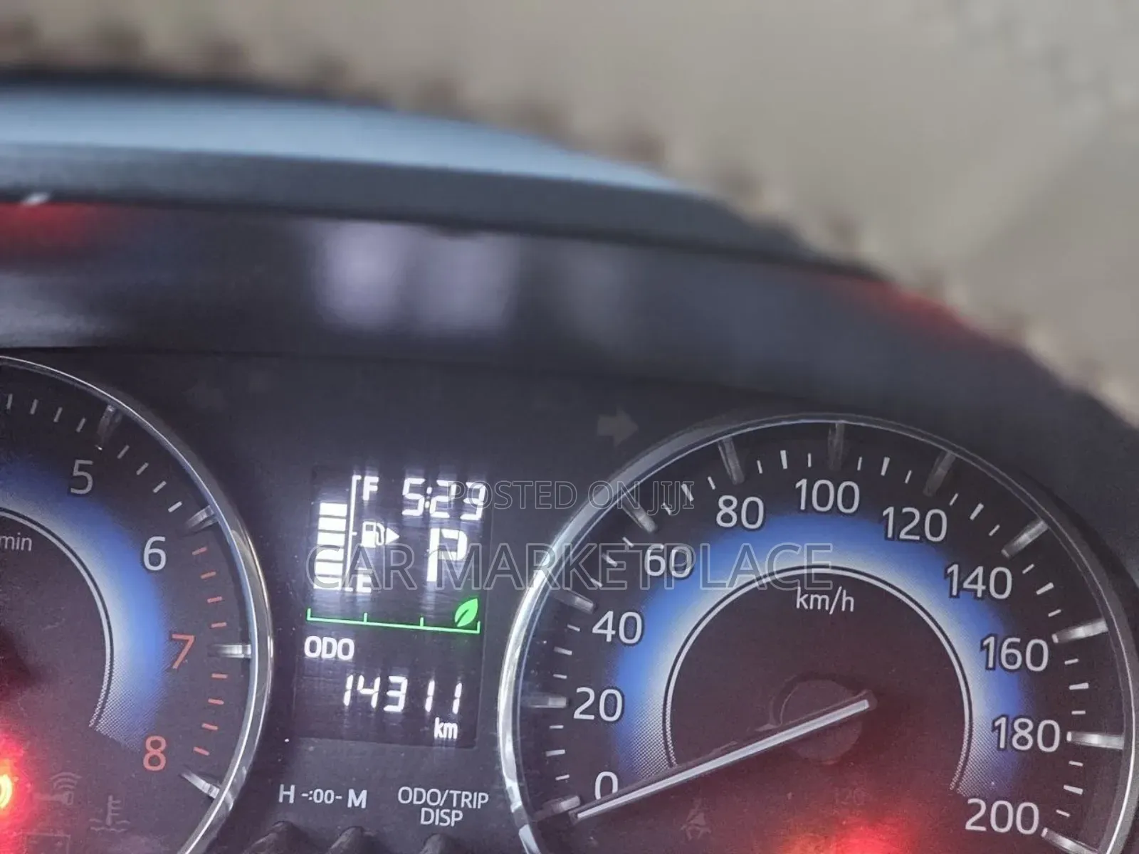 Toyota Rush 2023 Silver