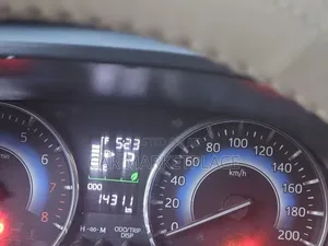 Toyota Rush 2023 Silver