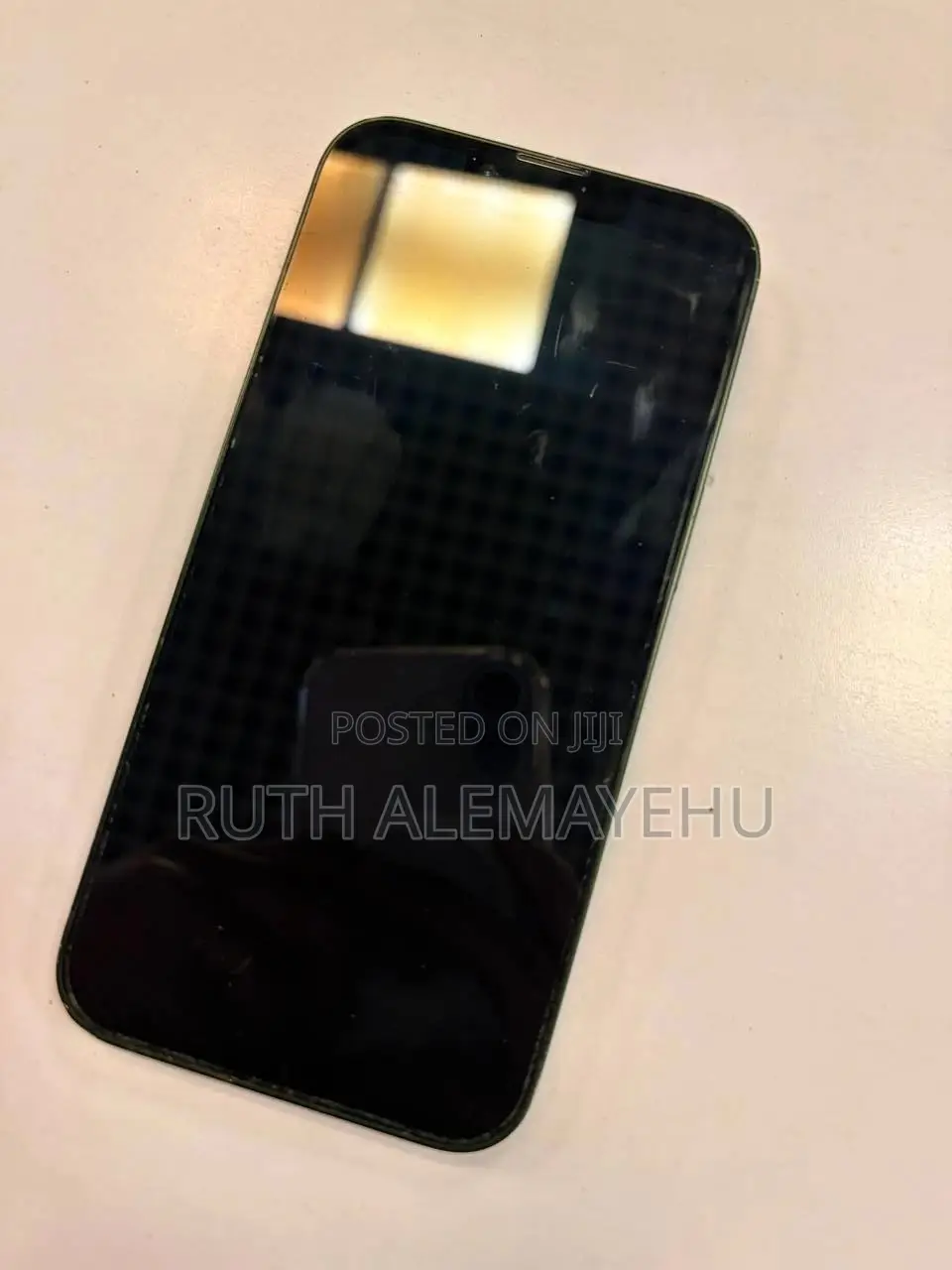 Apple iPhone 13 128 GB Green