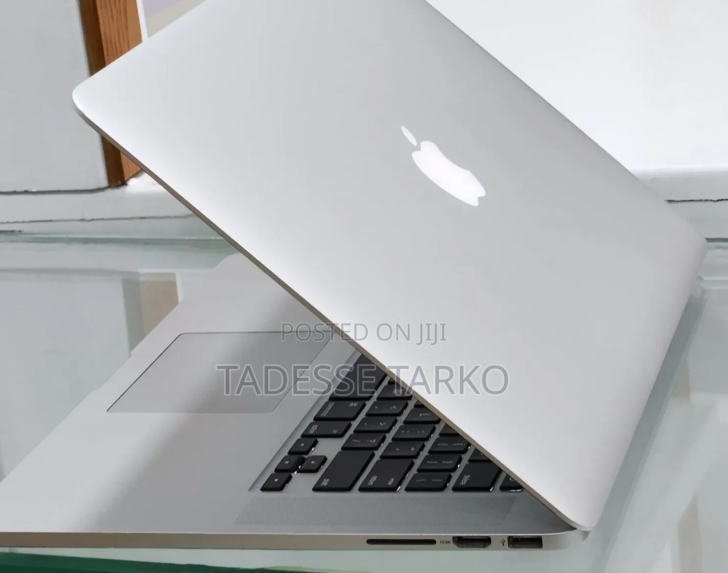 New Laptop Apple MacBook Pro 2015 16GB Intel Core i7 SSD 512GB